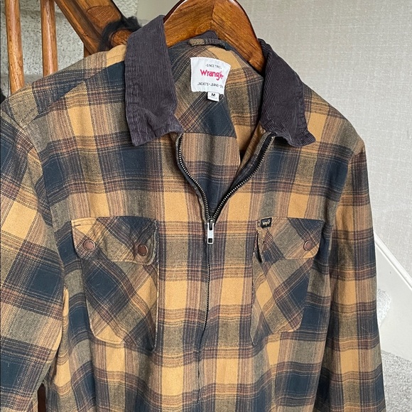 Wrangler Men's Brown and Black Plaid Shirt Jacket - Picture 2 of 10